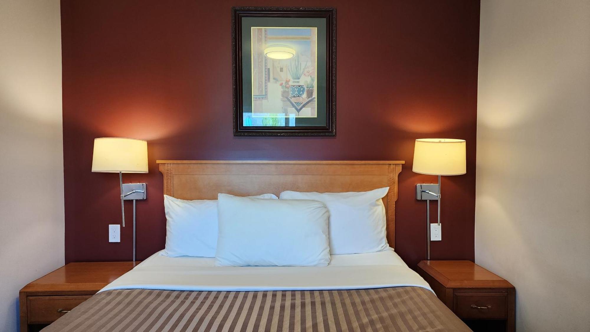 Sahara Courtyard Inn & Suites Osoyoos Kültér fotó