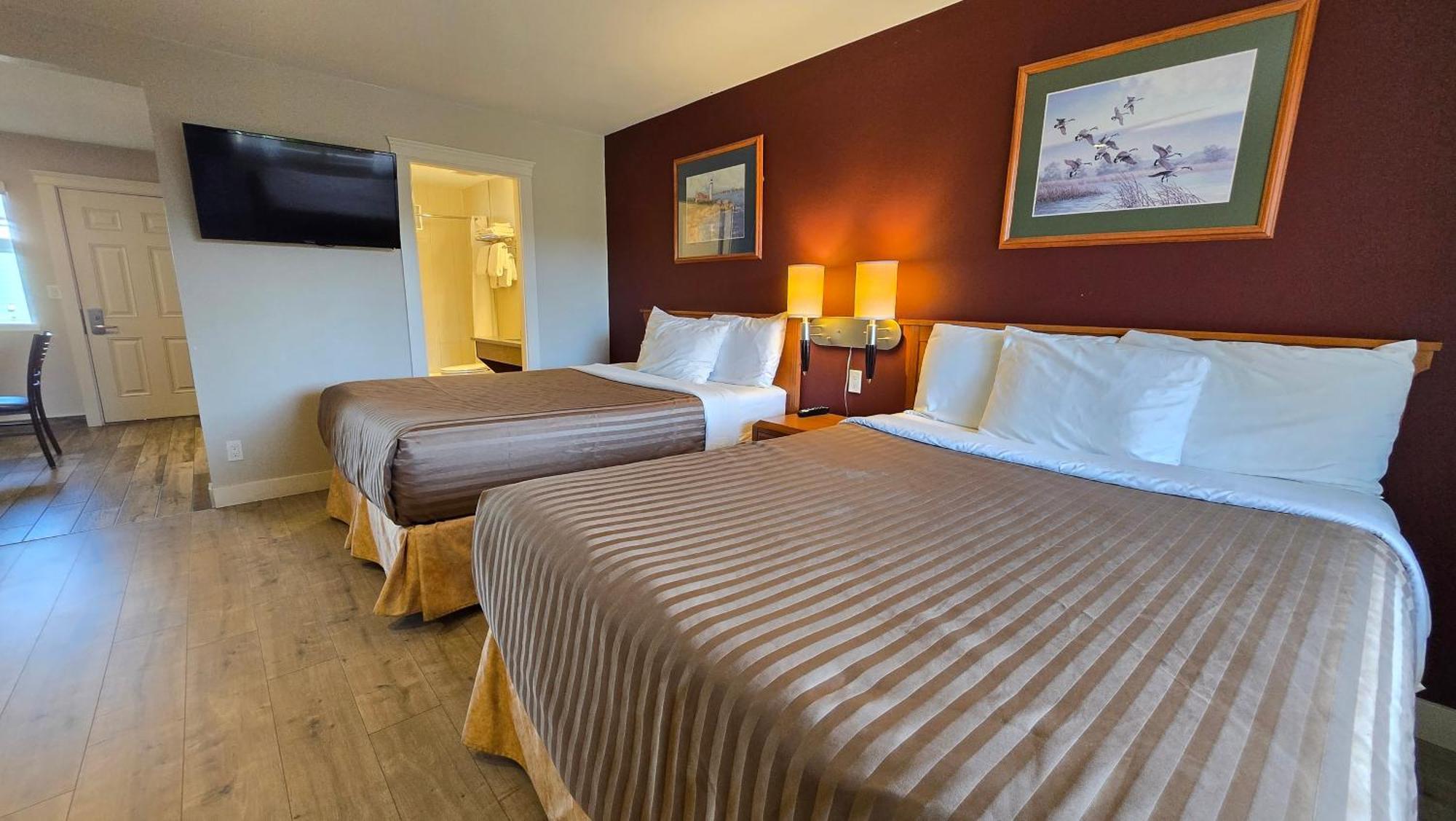 Sahara Courtyard Inn & Suites Osoyoos Kültér fotó